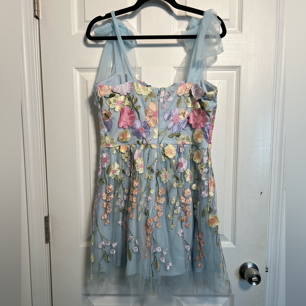 NWOT Lulu's Classic Romance 3D Floral Applique Tie-Strap Mini Dress - Picture 5 of 11